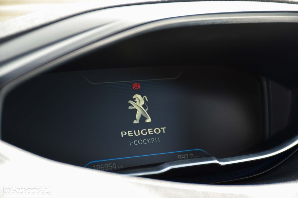 Peugeot 3008 1.6 BlueHDi GT Line - 25