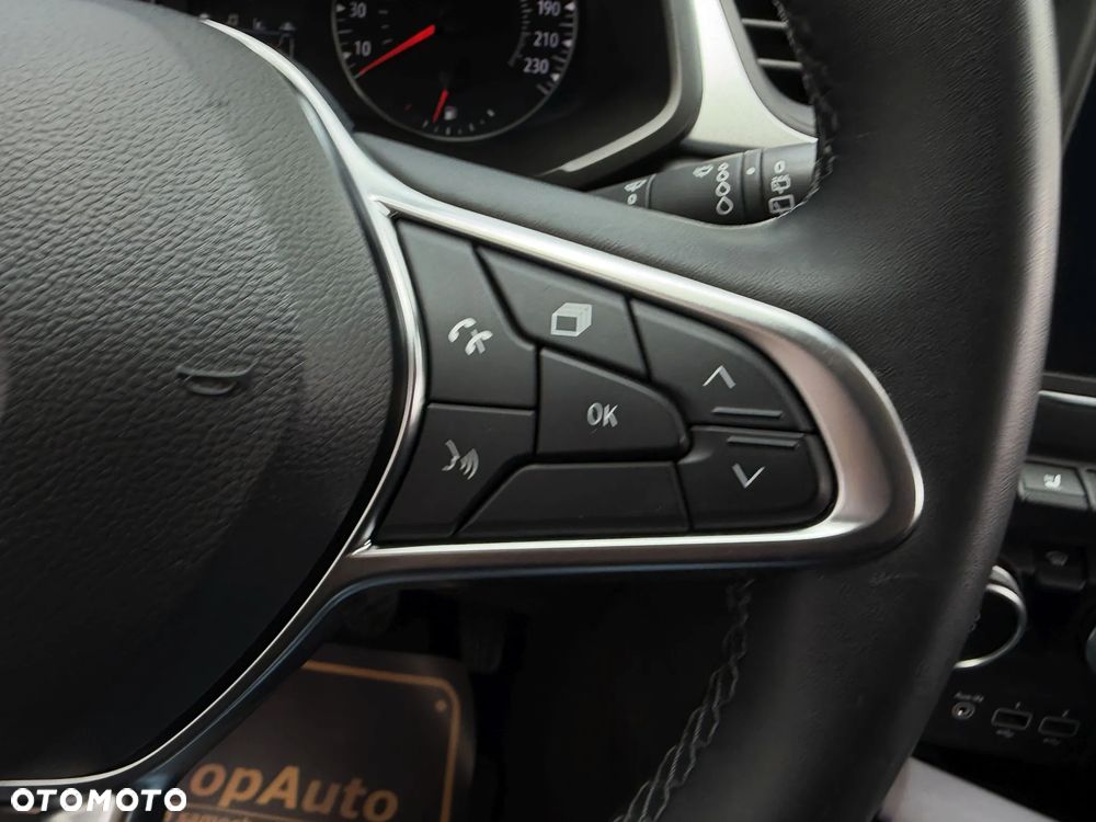 Renault Captur TCe 100 BUSINESS EDITION - 24