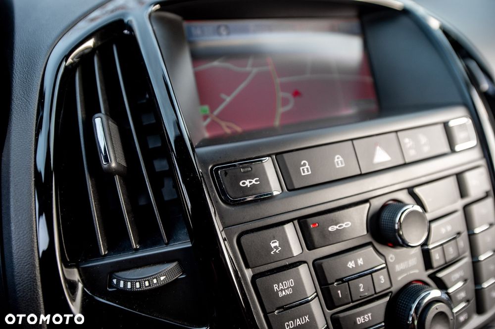Opel Astra OPC Start/Stop - 33