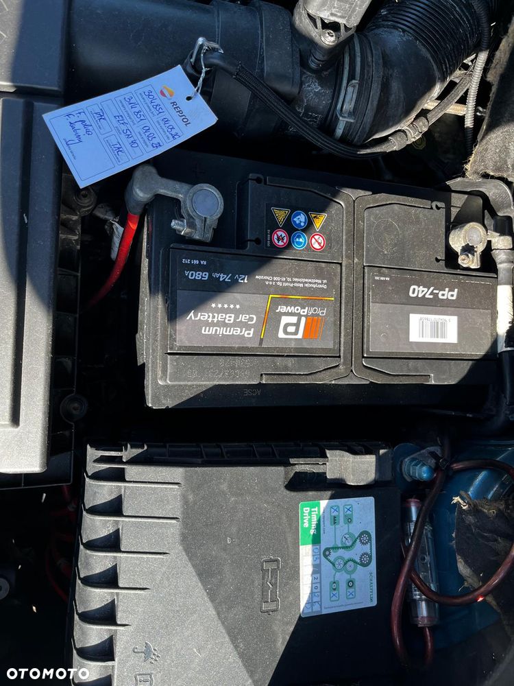 Volkswagen Golf 2.0 TDI Goal - 14