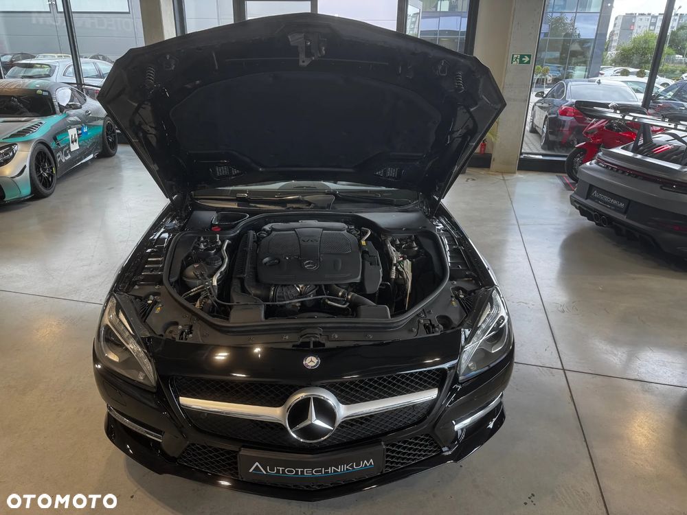 Mercedes-Benz SL 350 7G-TRONIC - 23