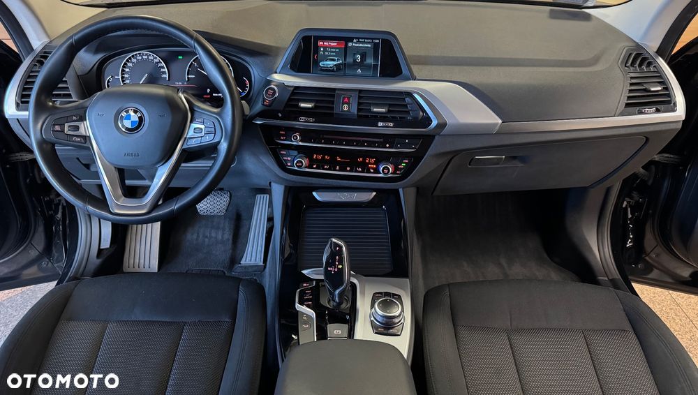 BMW X3 xDrive20d - 10