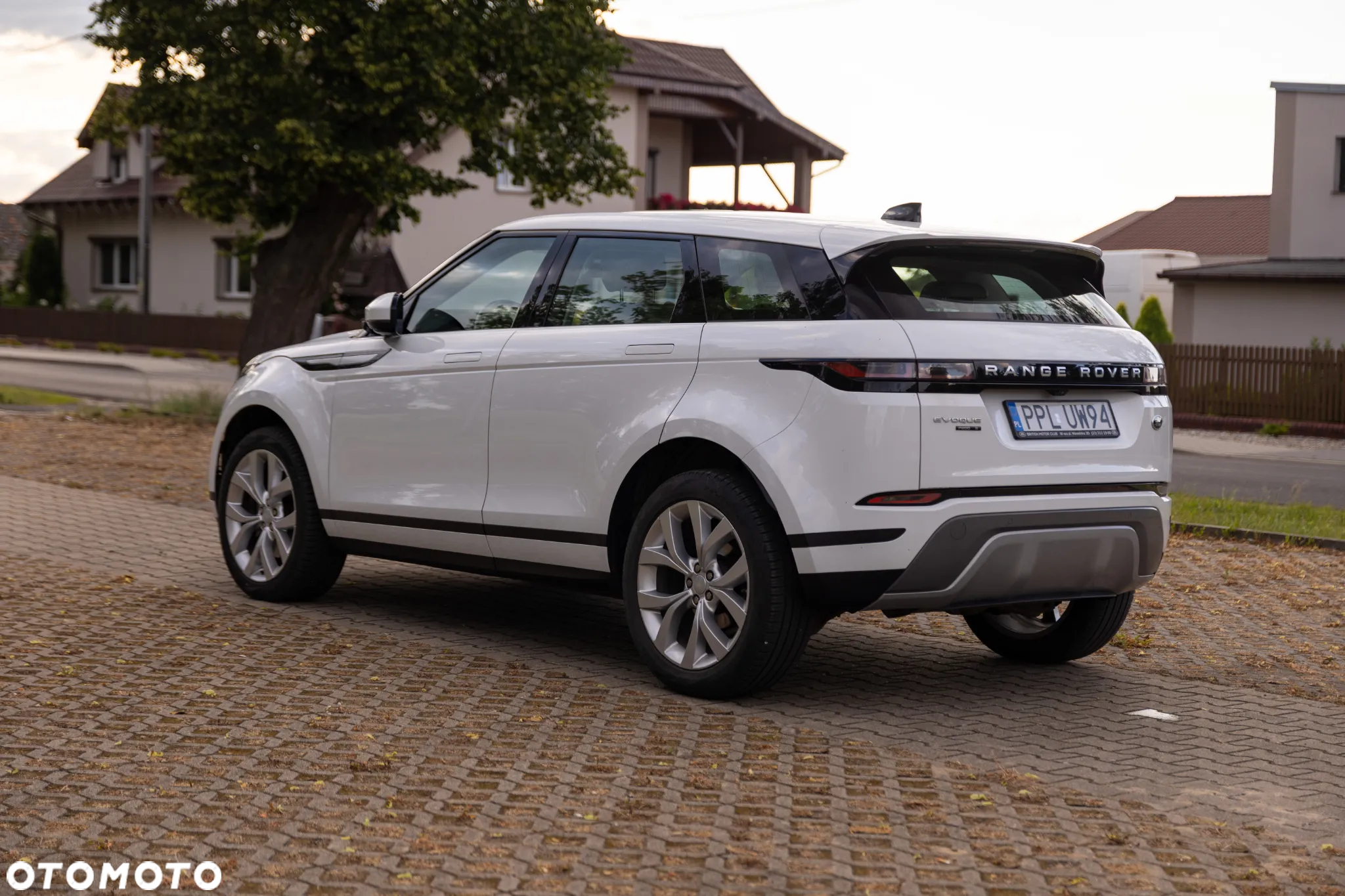 Land Rover Range Rover Evoque - 13