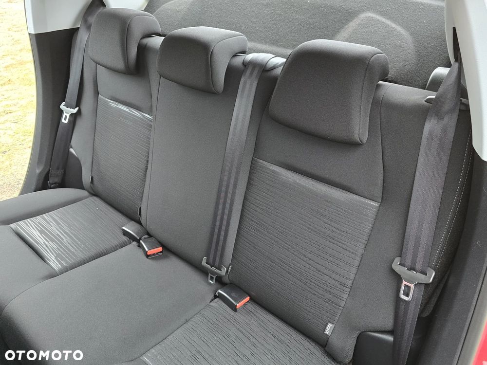 Peugeot 208 1.2 PureTech Style - 24