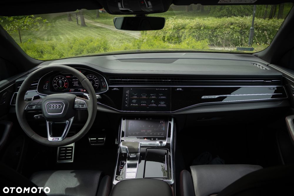 Audi RS Q8 - 7
