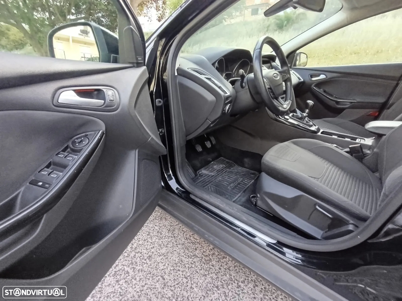 Ford Focus SW 1.5 TDCi Titanium - 13