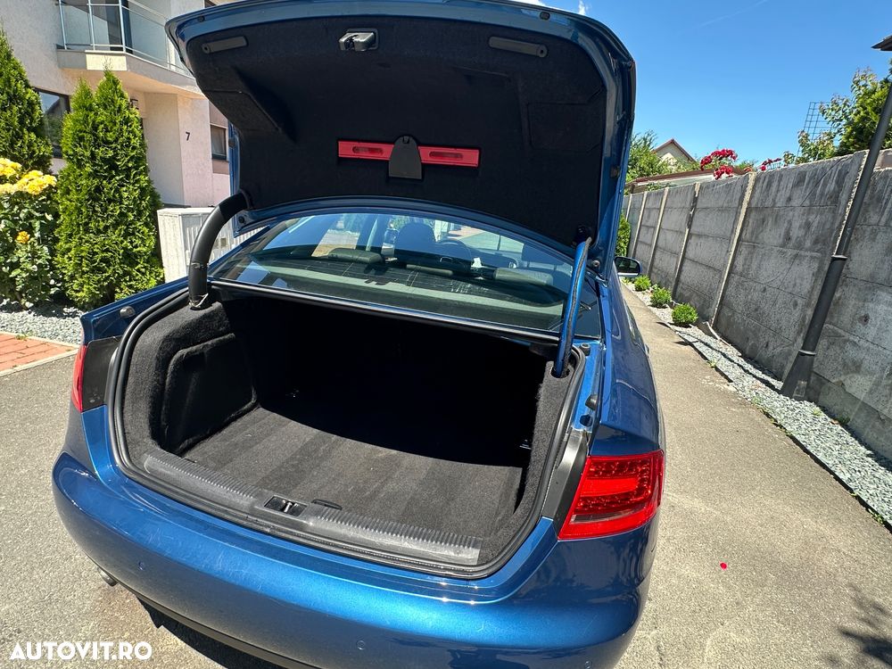 Audi A4 Limuzina 2.0 TDI B8 - 7