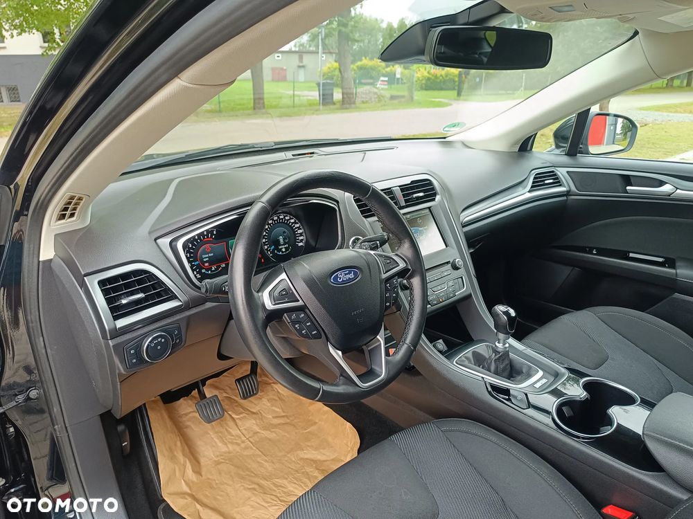 Ford Mondeo 2.0 TDCi STart-Stopp Titanium - 10