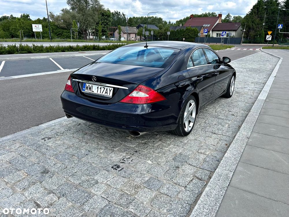 Mercedes-Benz CLS 500 - 5