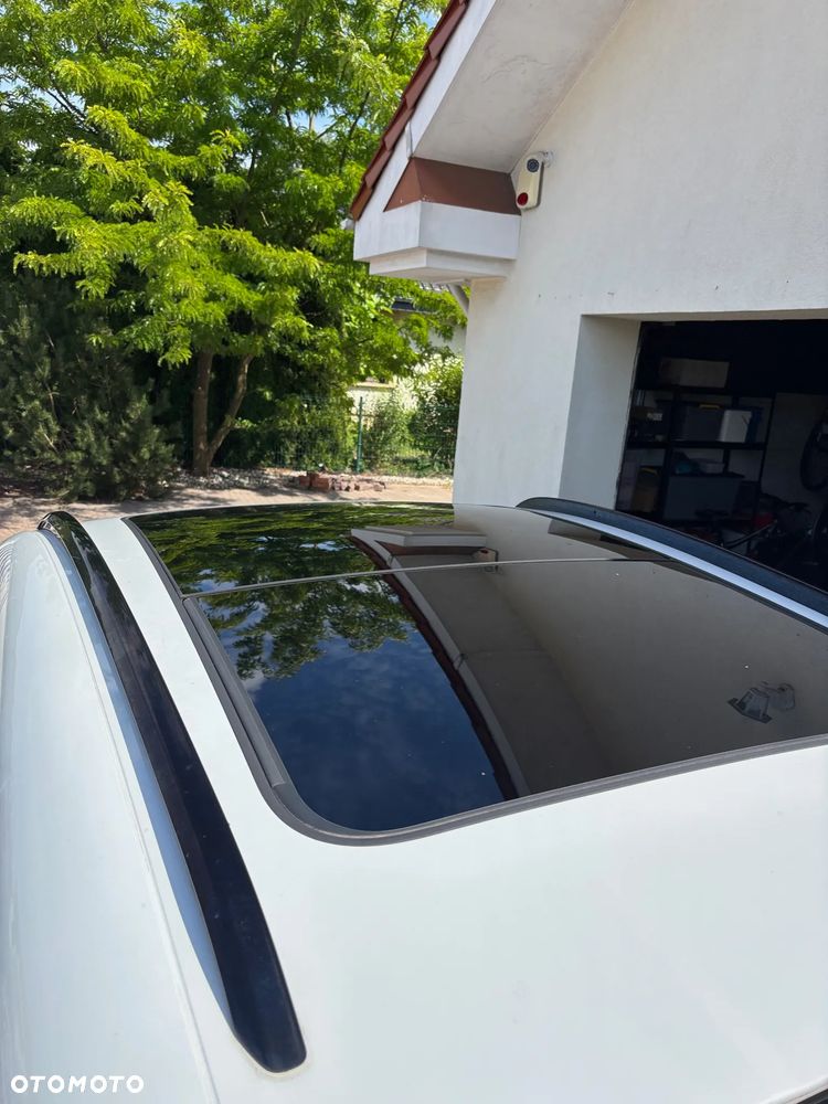 Porsche Macan Turbo - 21