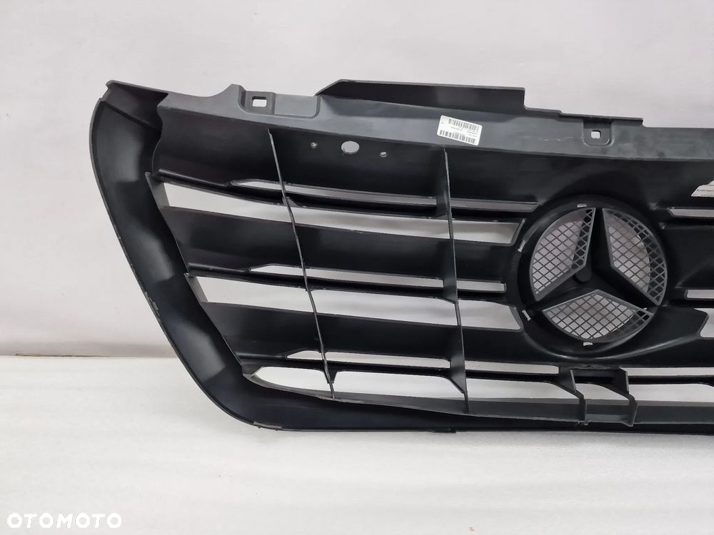 MERCEDES SPRINTER W910 ( NOWY MODEL ) 18- ATRAPA / GRILL PRZEDNI PRZÓD , NR A9108852600 , NR AUKCJI GL325 - 11