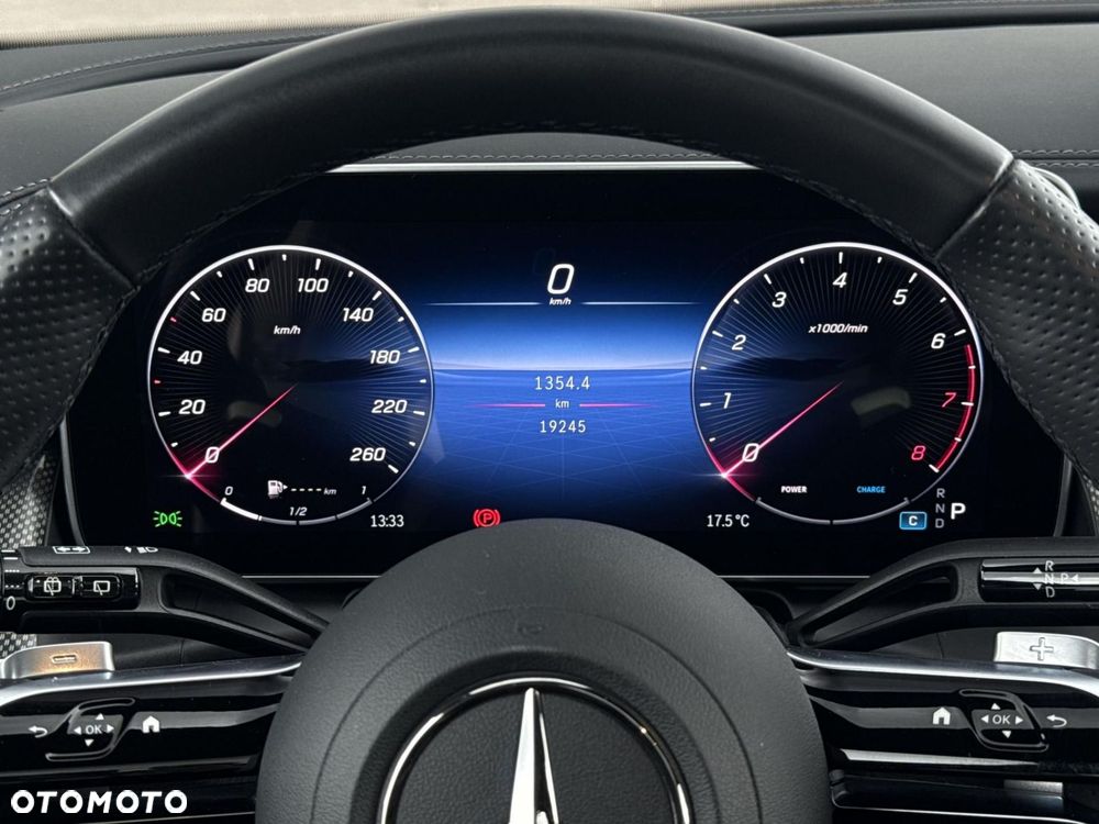 Mercedes-Benz GLC - 15