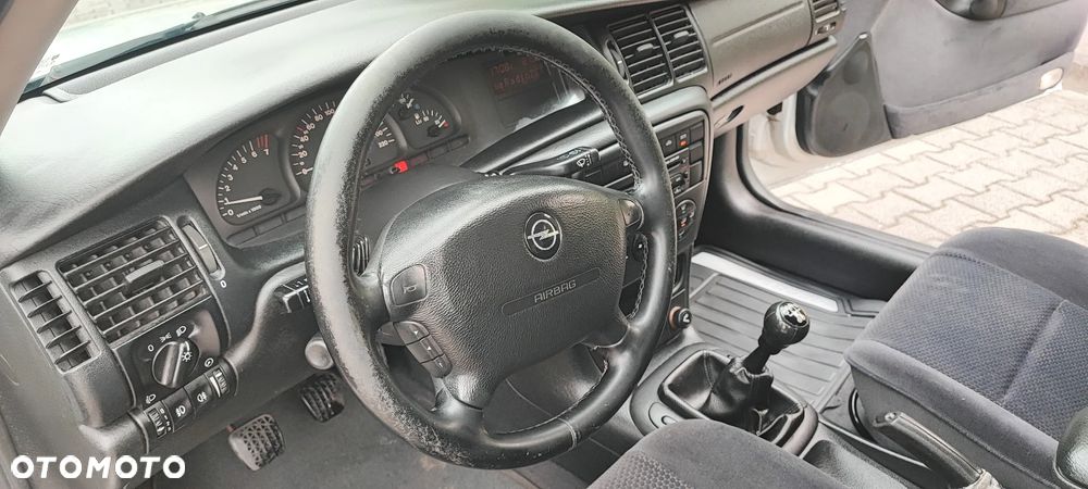Opel Vectra 1.8 Comfort - 15