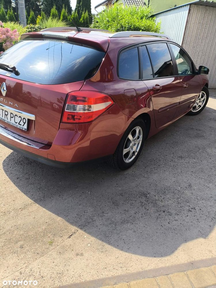Renault Laguna - 3