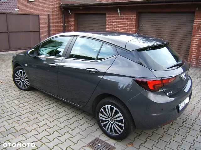 Opel Astra - 10