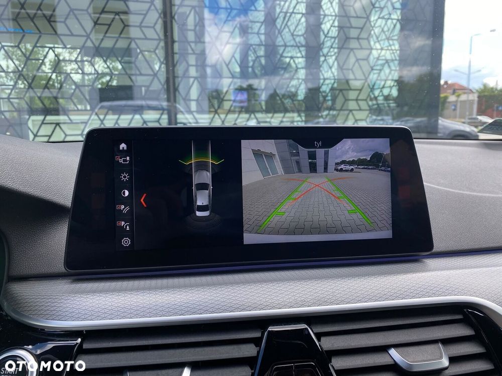 BMW Seria 5 - 17