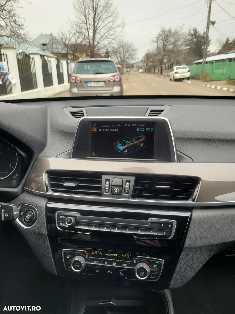 BMW X1 xDrive20d Aut. xLine - 11