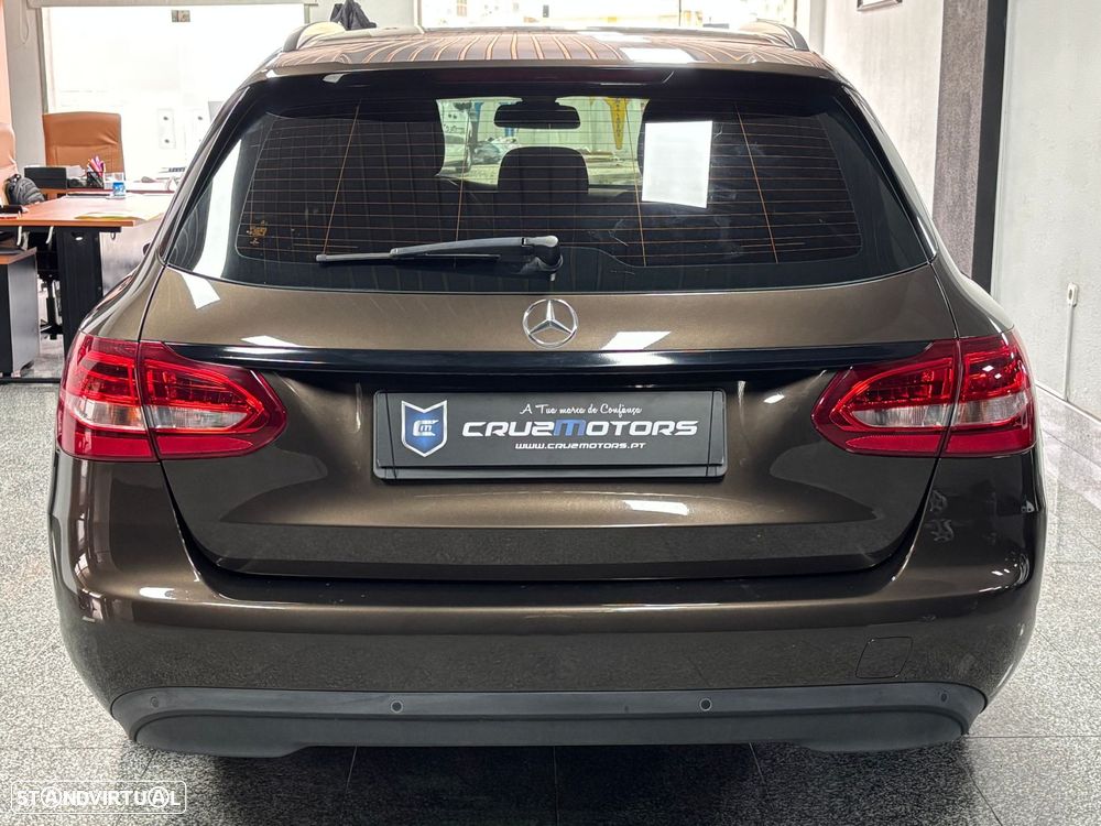 Mercedes-Benz C 200 - 7