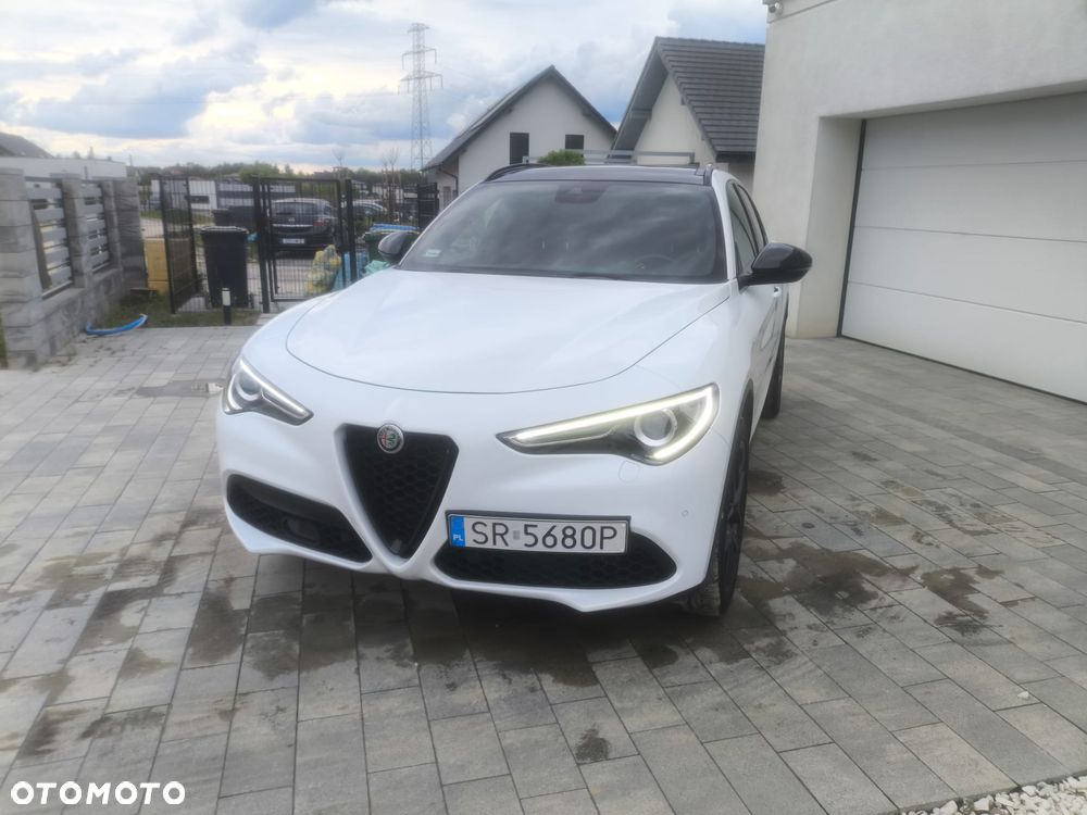 Alfa Romeo Stelvio 2.0 Turbo B-Tech Edition Q4 - 1