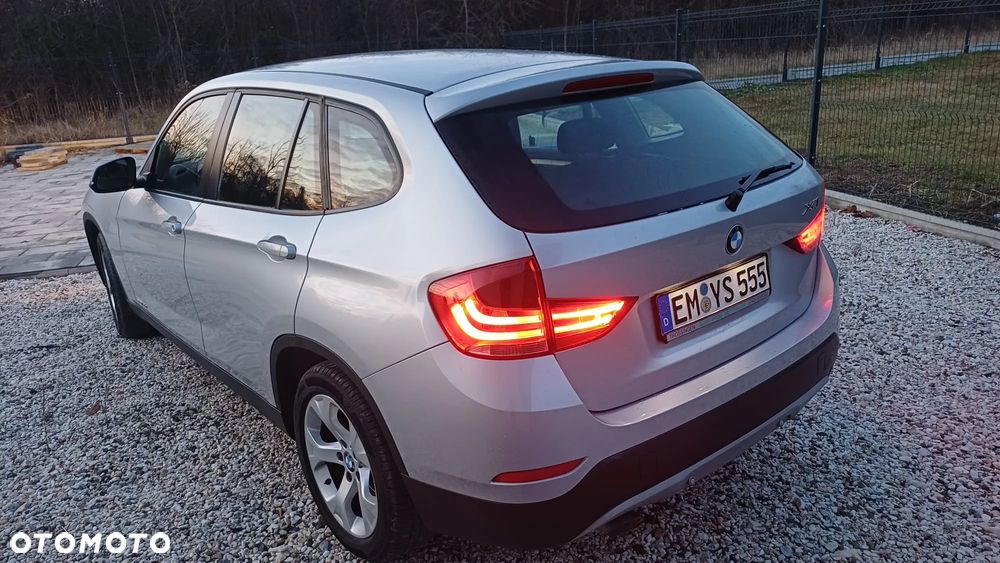 BMW X1 sDrive18d xLine - 8
