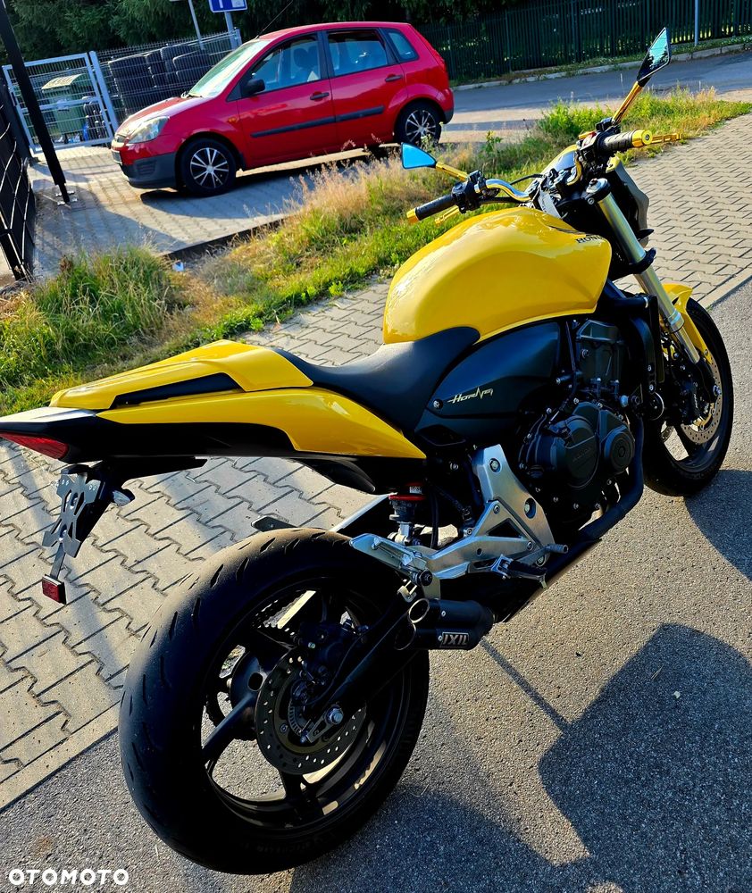 Honda Hornet - 20