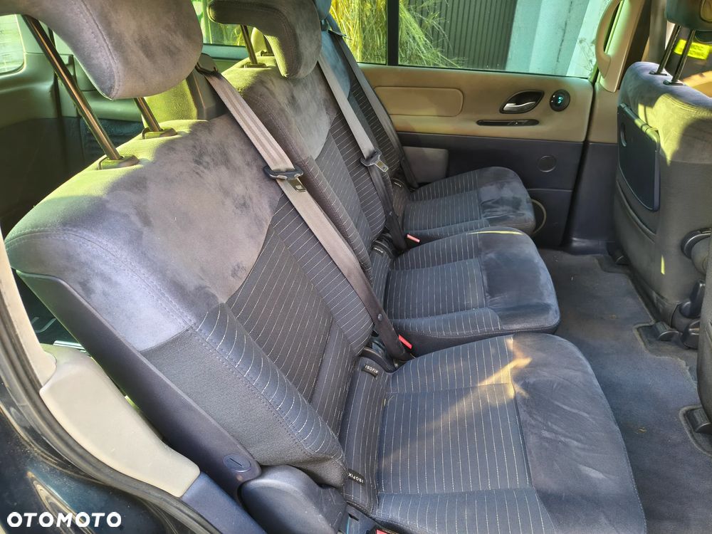 Renault Grand Espace 2.0 Privilege - 30