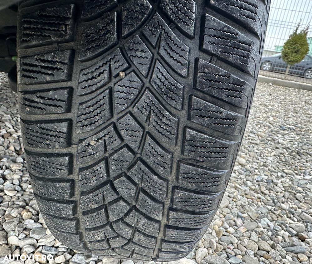 Dacia Duster 1.5 dCi 4x2 Laureate - 23