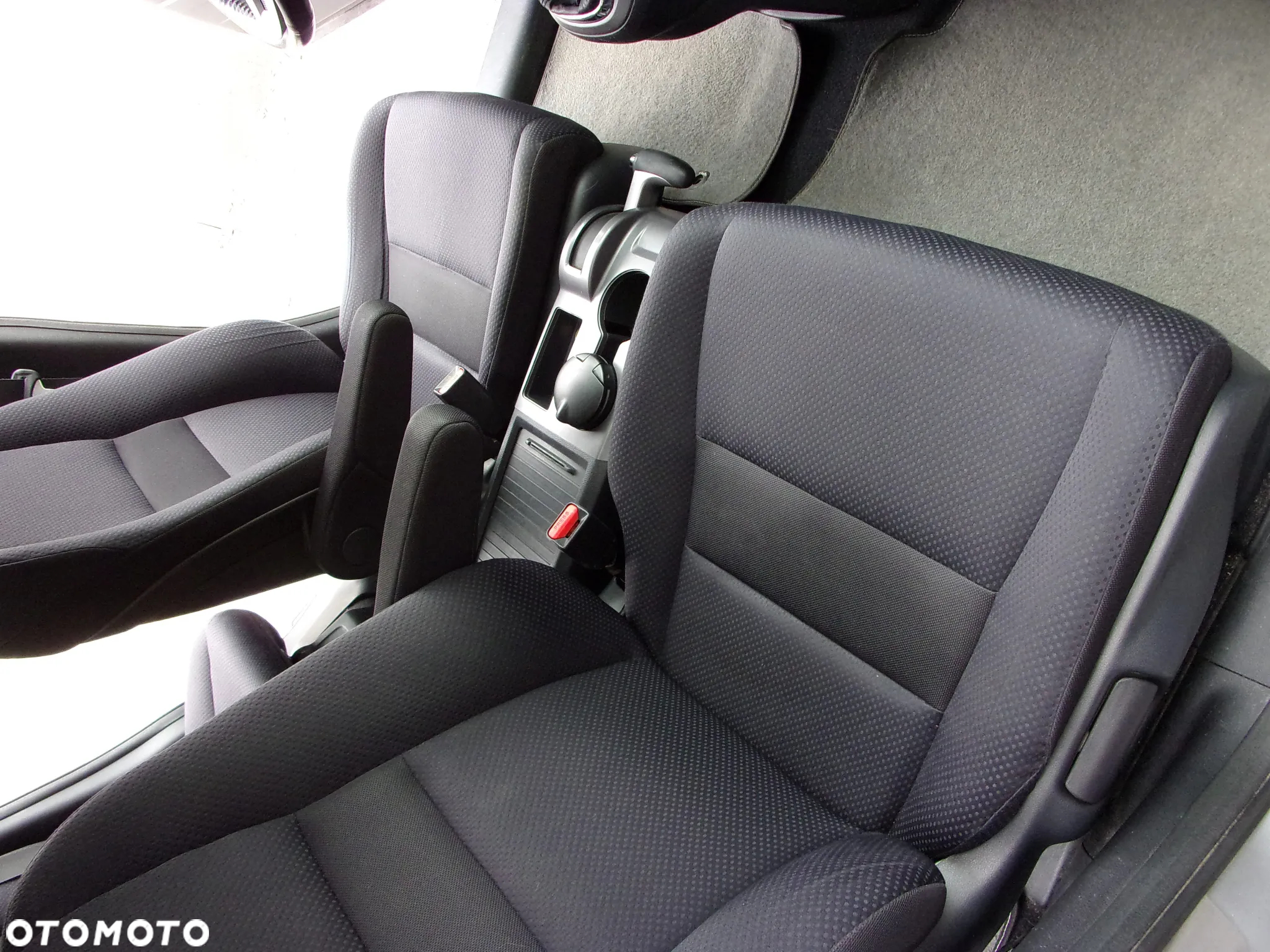 Honda CR-V 2.0 LS High - 9