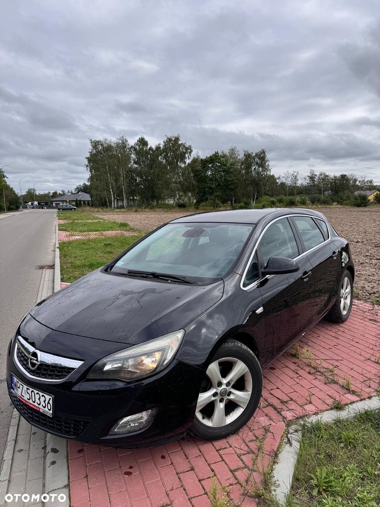 Opel Astra 1.7 CDTI - 4