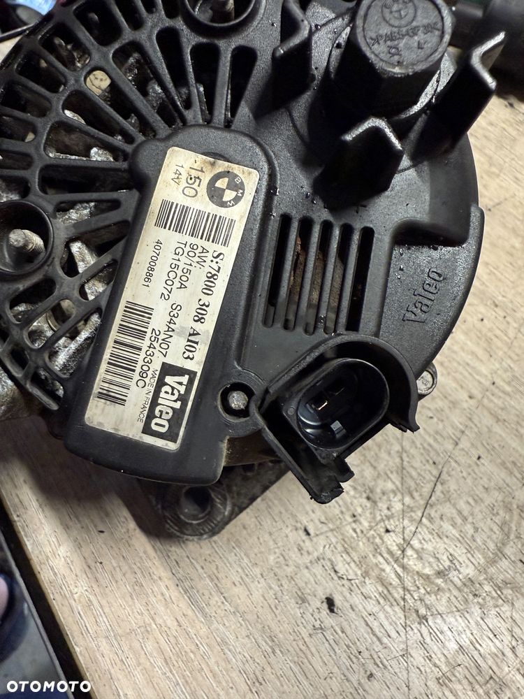 Alternator Bmw X3 e83 3.0d lift lci 7800308 150A - 5