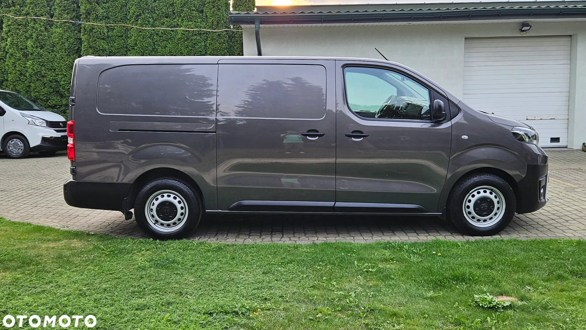 Toyota Proace 2,0D - 7