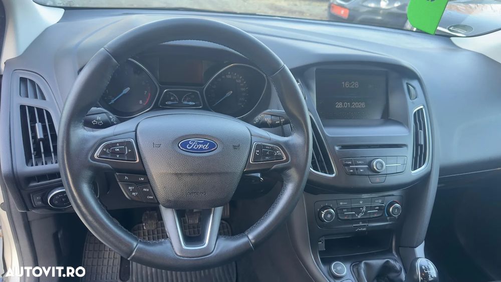 Ford Focus 1.0 EcoBoost Trend - 6