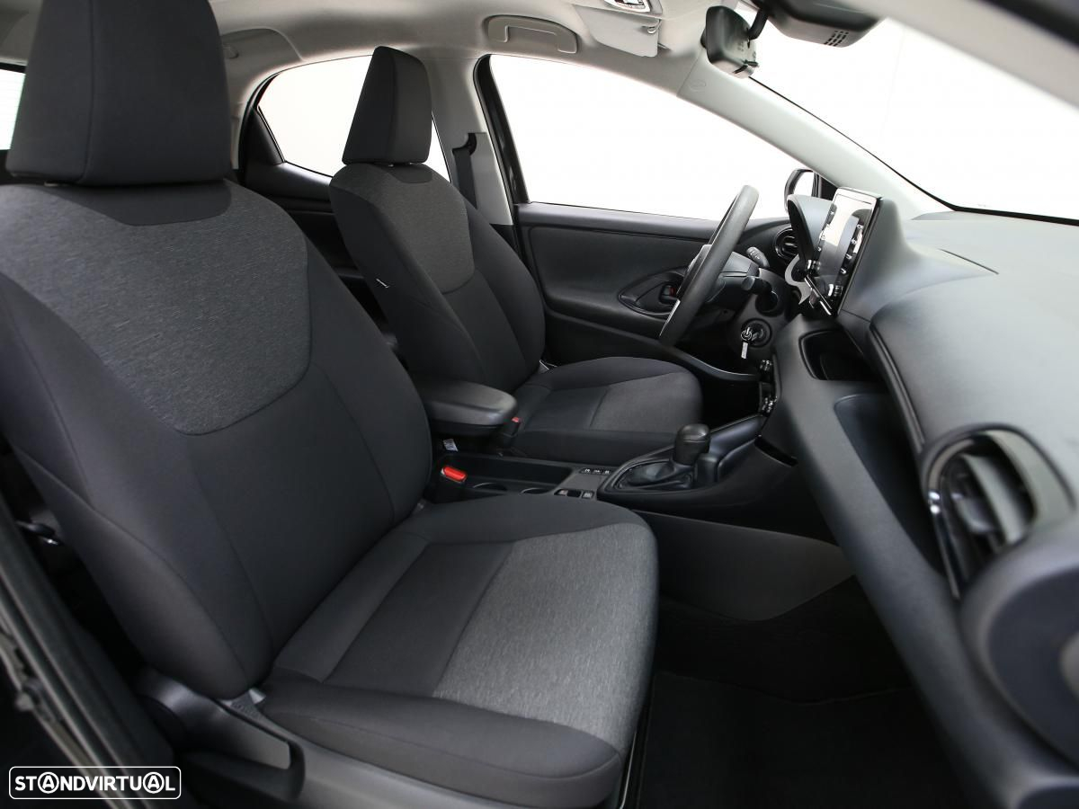 Toyota Yaris 1.5 HDF Comfort - 9