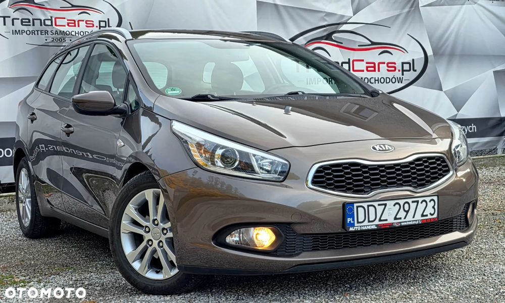 Kia Ceed 1.6 CRDi 128 Vision - 11