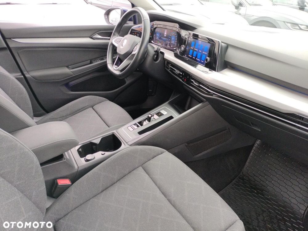 Volkswagen Golf - 13