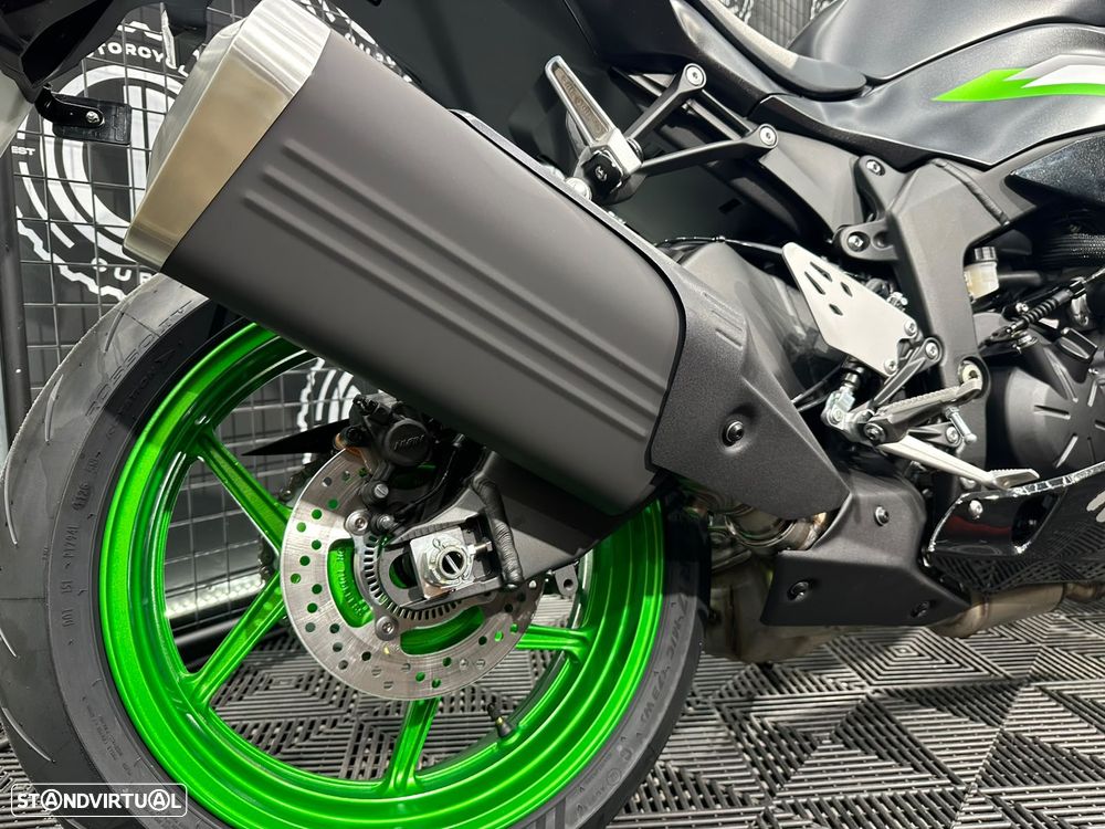 Kawasaki ZX 6R 2027 - 5