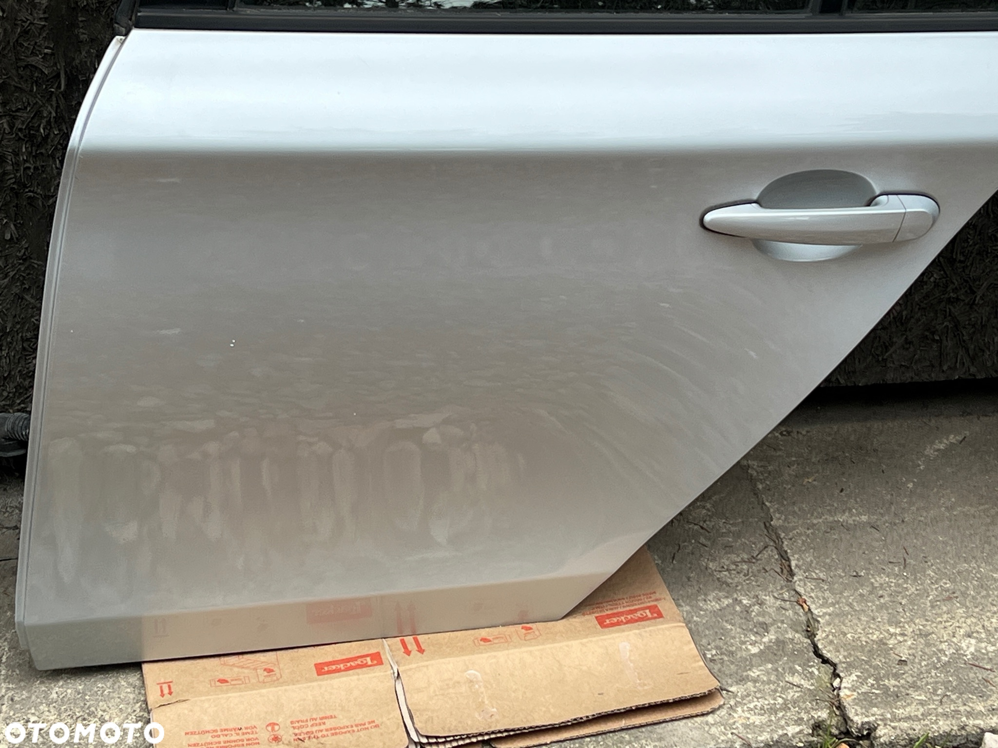 BMW 1 E87  DRZWI LEWY TYŁ TYLNE LEWE   354 TITANSILBER METALLIC - 5