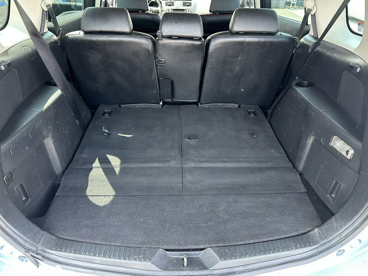 Mazda 5 - 25