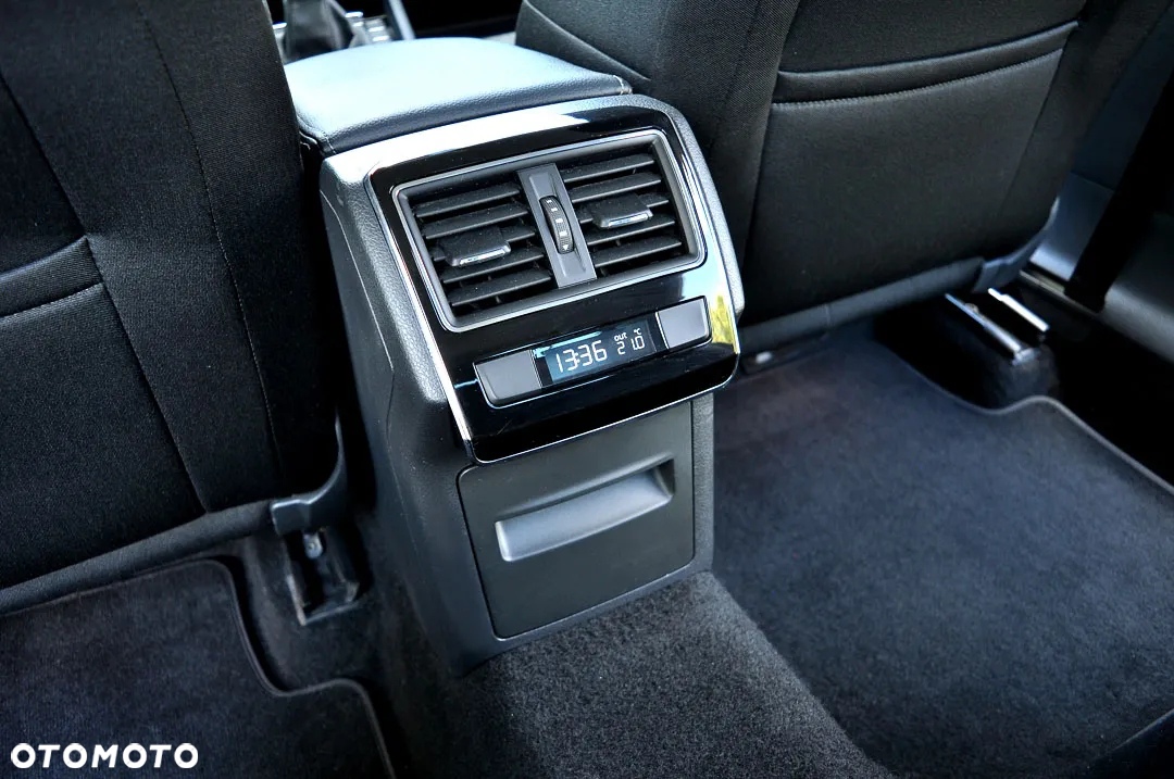 Skoda Superb 1.4 TSI ACT Style - 23