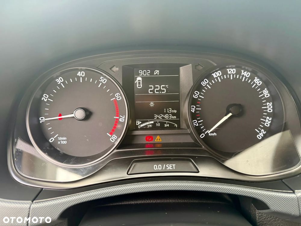 Skoda Fabia 1.0 Ambition - 9