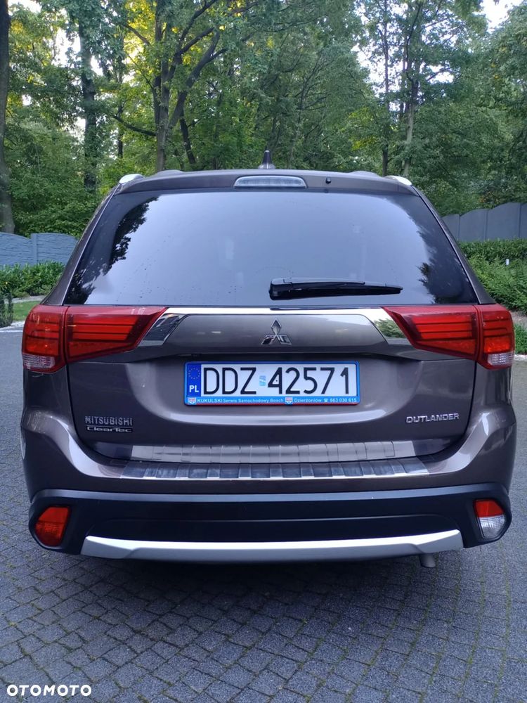 Mitsubishi Outlander 2.0 2WD CVT Diamant Edition - 6