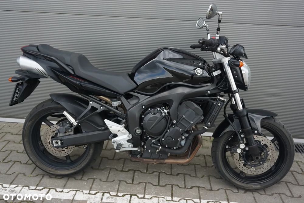 Yamaha FZ6 - 2
