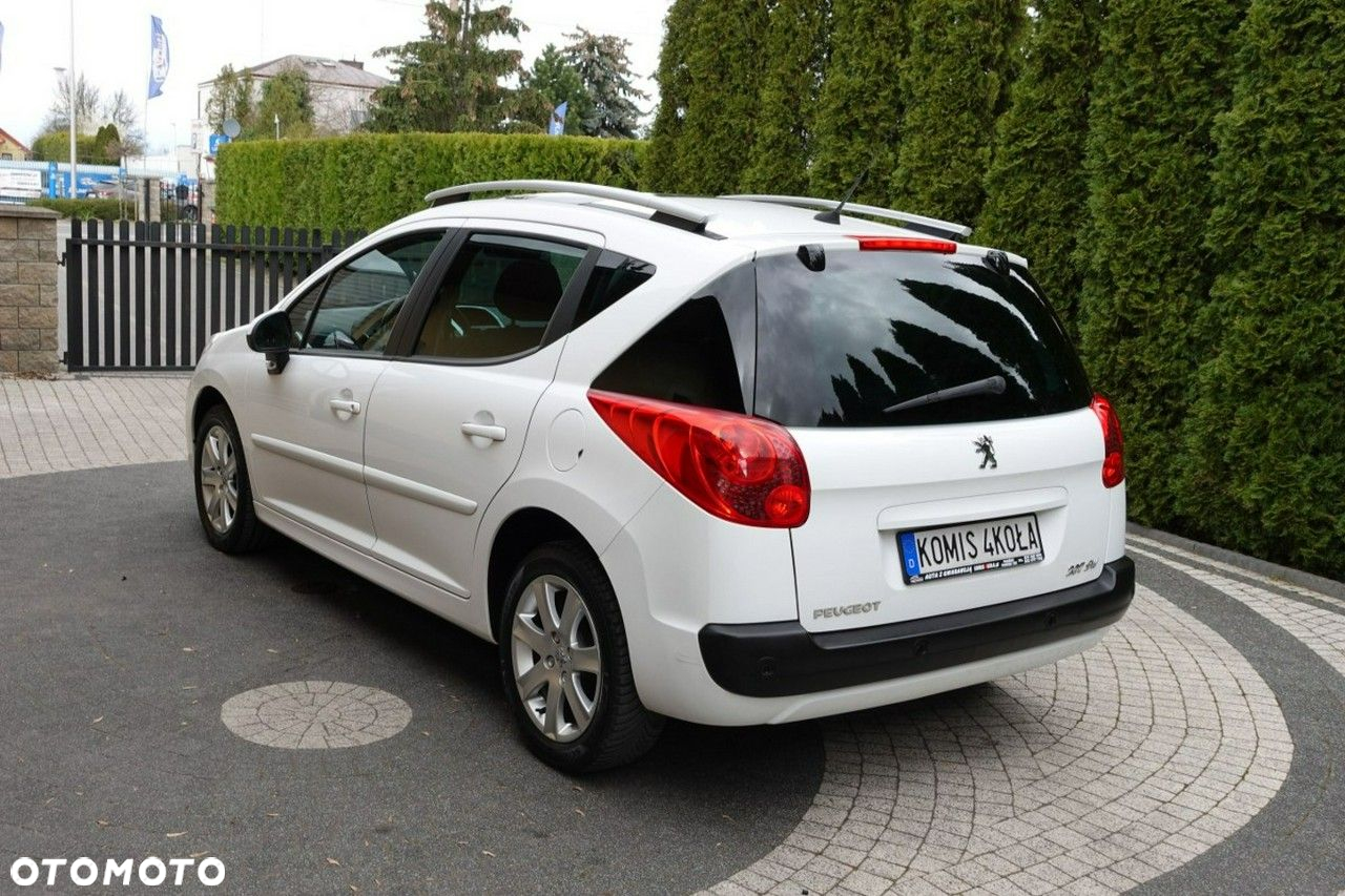 Peugeot 207 - 4