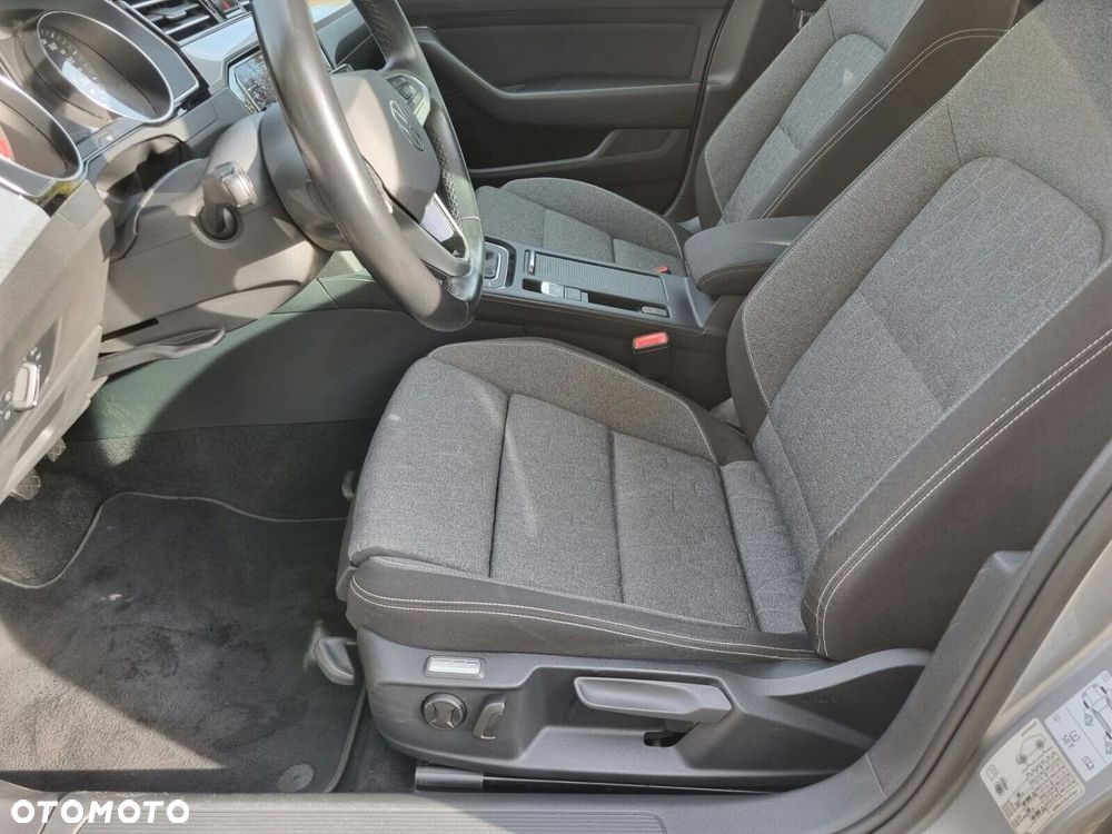 Volkswagen Passat Variant 1.5 TSI EVO Essence - 15