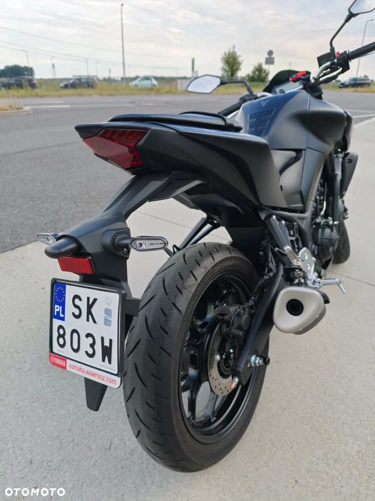 Yamaha MT - 16