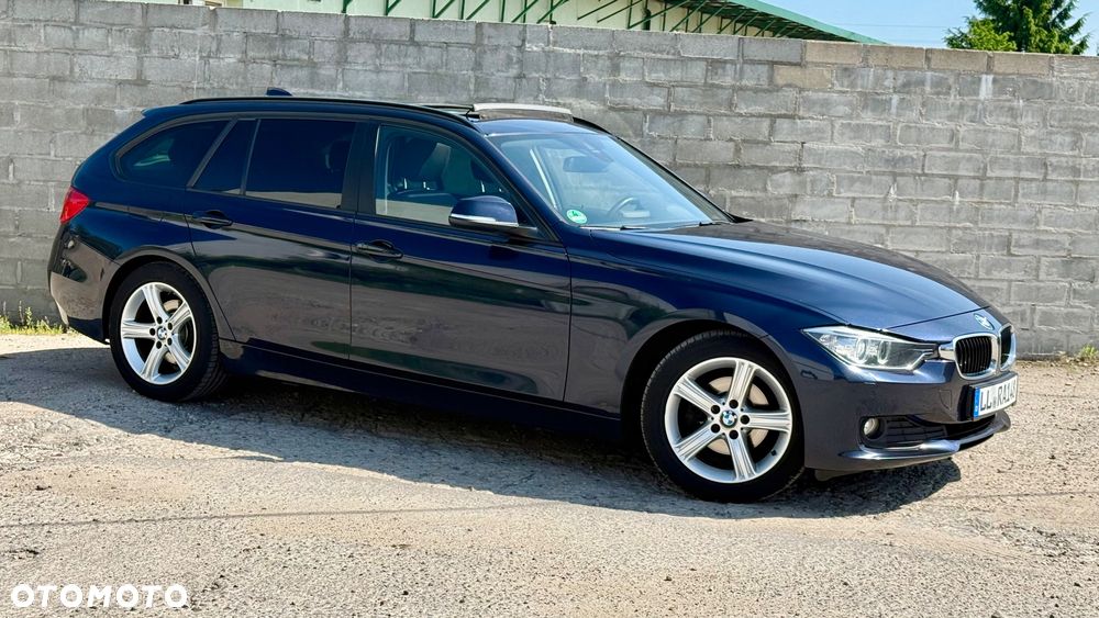 BMW Seria 3 318d DPF Touring Edition Exclusive - 26