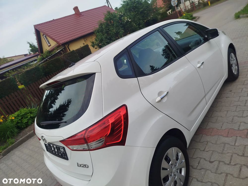 Hyundai ix20 1.4 UEFA EURO 2012 Edition - 15