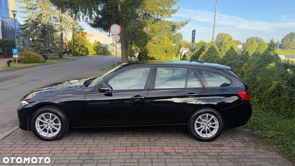 BMW Seria 3 320d - 19