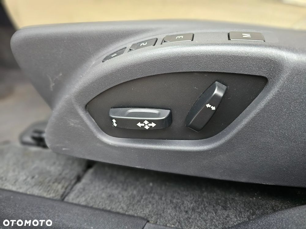 Volvo XC 60 D4 AWD Geartronic Summum - 23