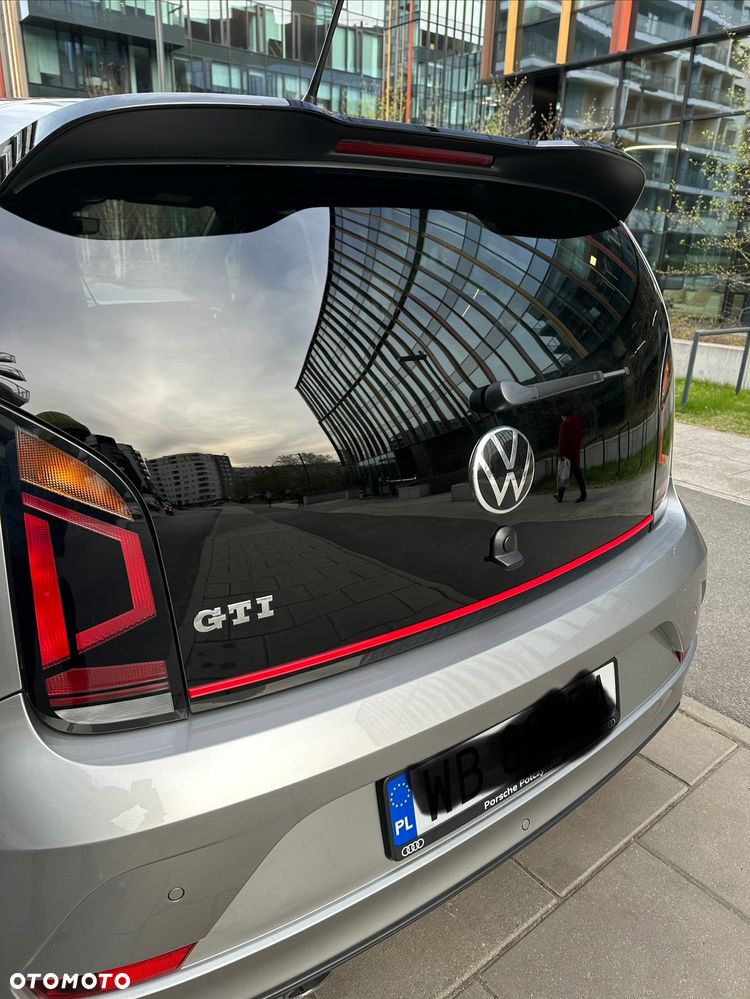 Volkswagen up! 1.0 TSI GTI - 16